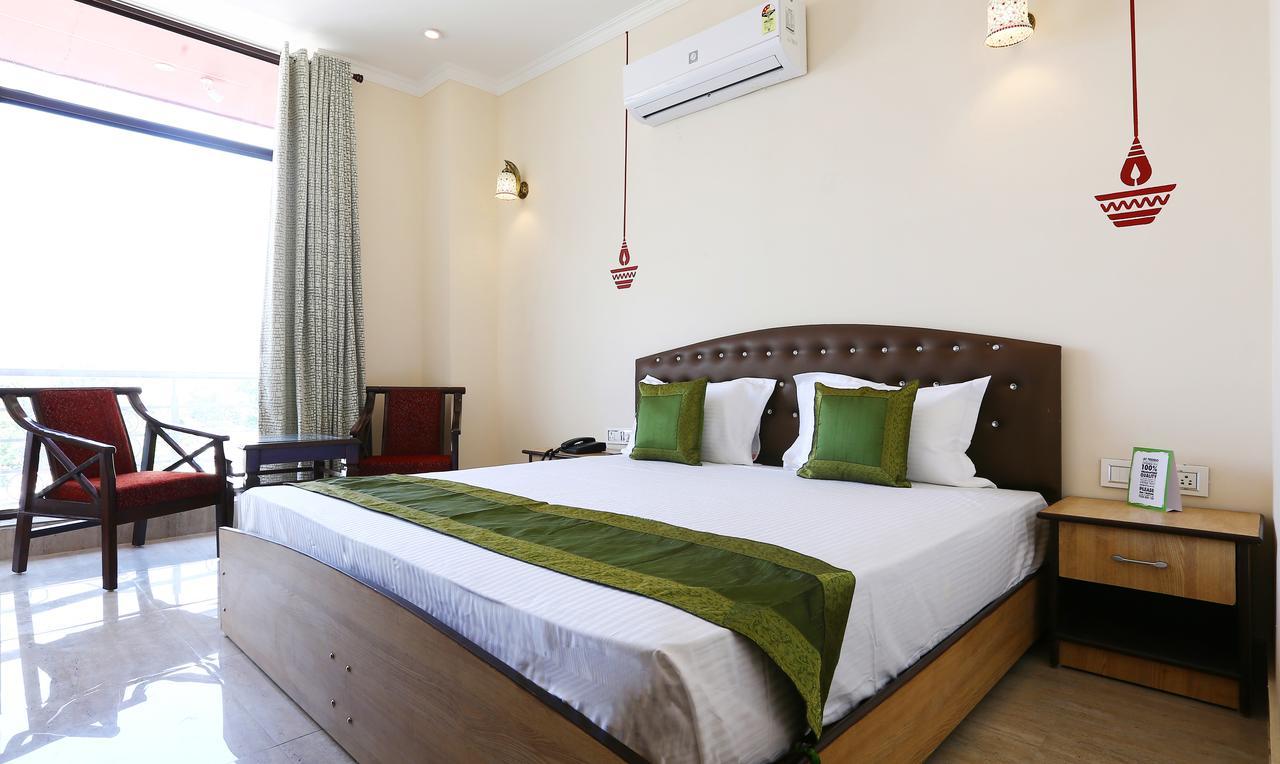Treebo Blessing Bells Hotel Dehradun Exterior photo