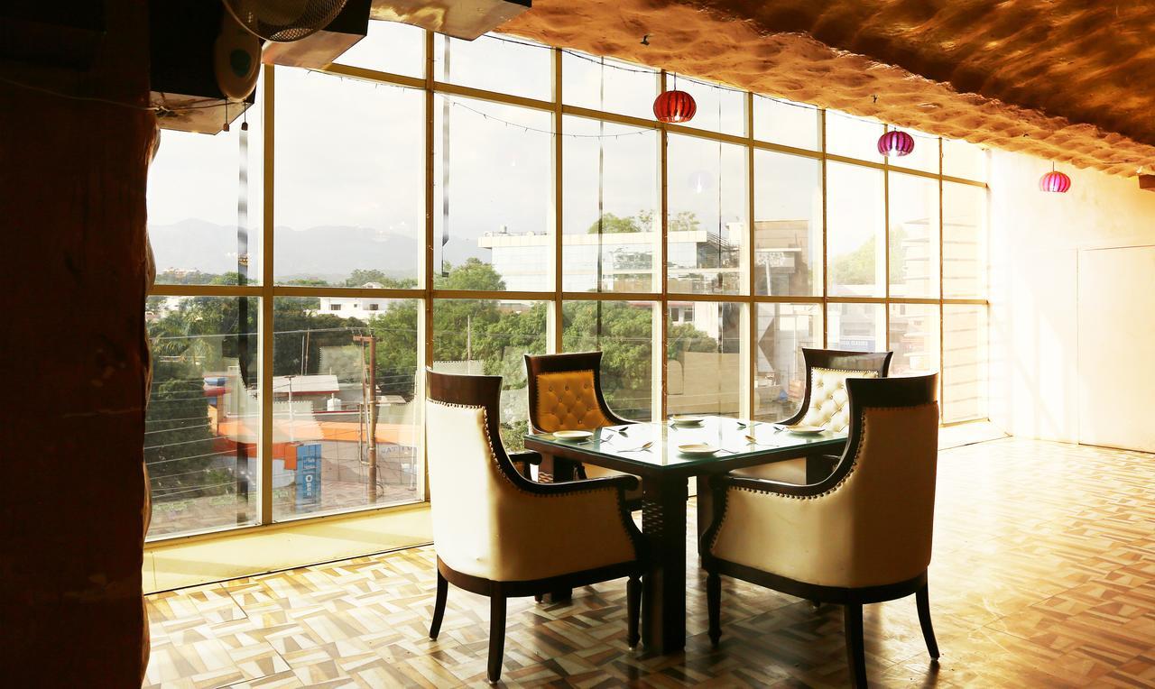 Treebo Blessing Bells Hotel Dehradun Exterior photo
